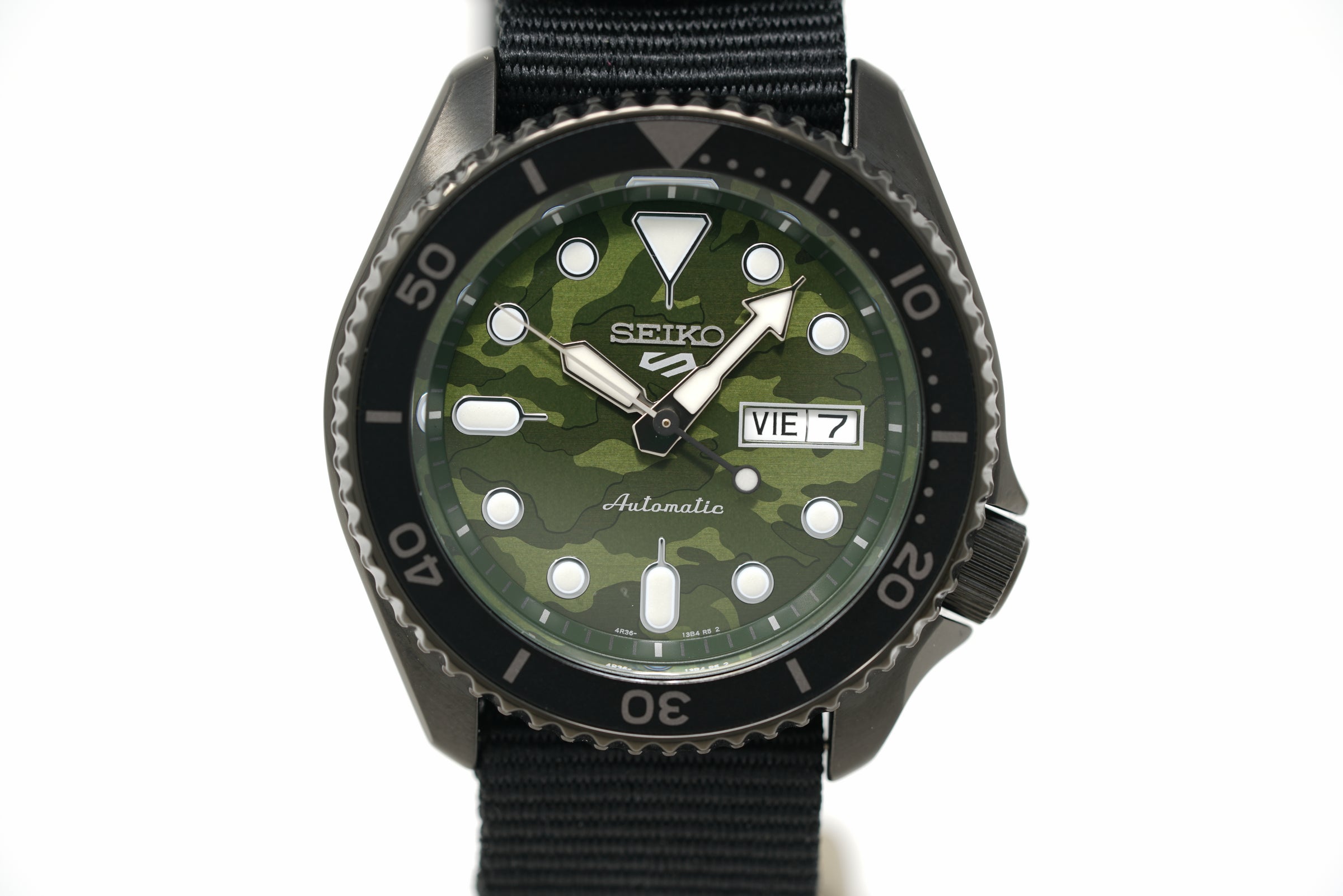 Pre-Owned Seiko 5 Sports SRPJ37