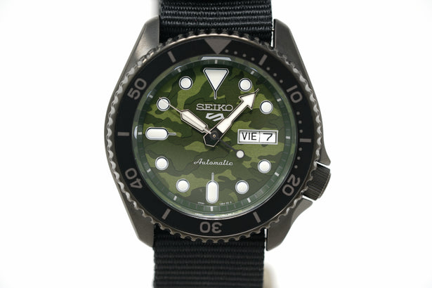 Pre-Owned Seiko 5 Sports SRPJ37