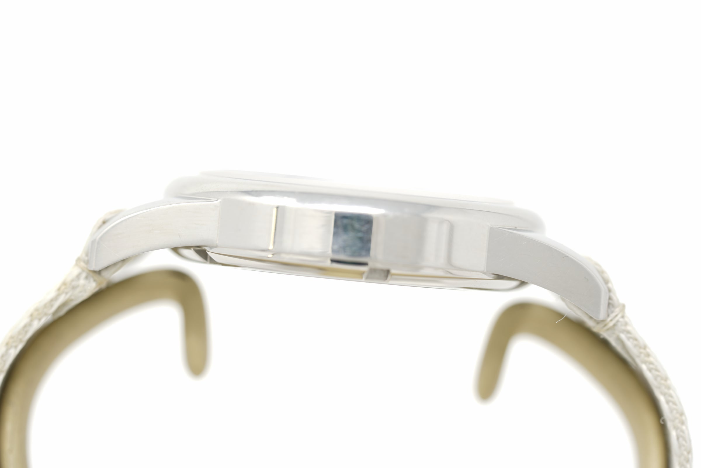 Pre-Owned Nomos Glashütte Club Neomatik 37mm 740