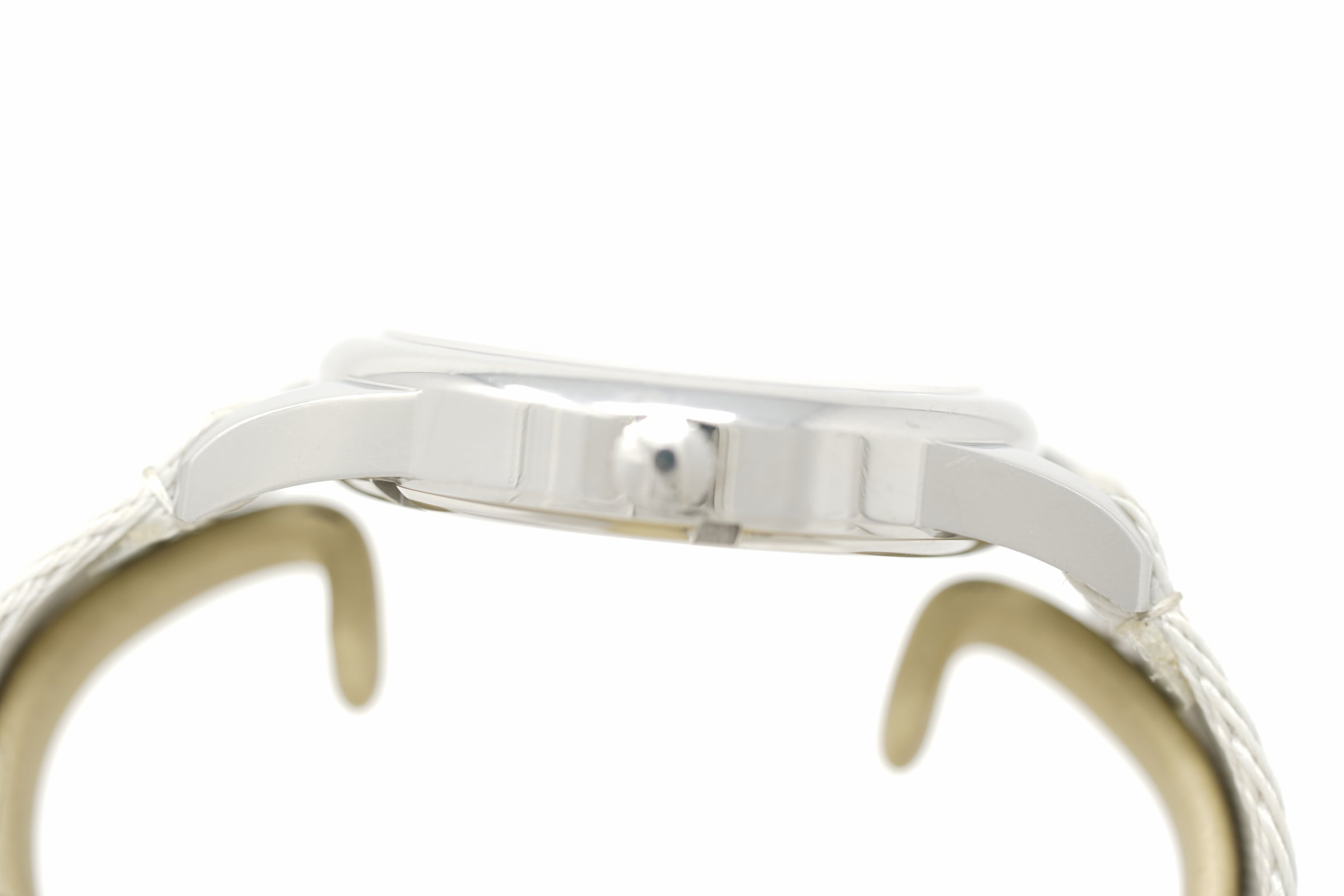 Pre-Owned Nomos Glashütte Club Neomatik 37mm 740