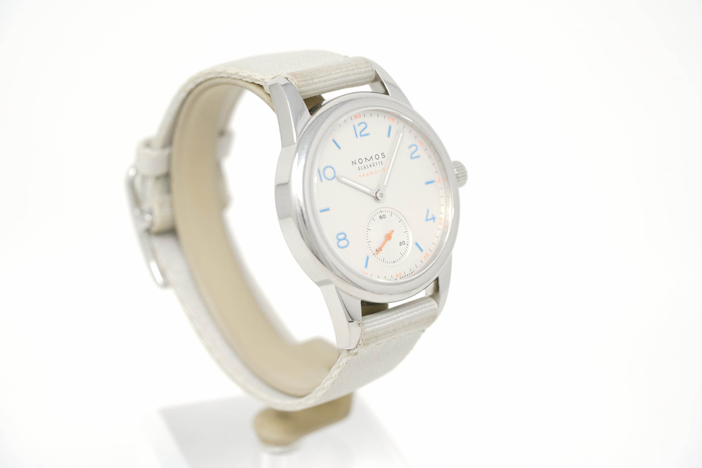 Pre-Owned Nomos Glashütte Club Neomatik 37mm 740