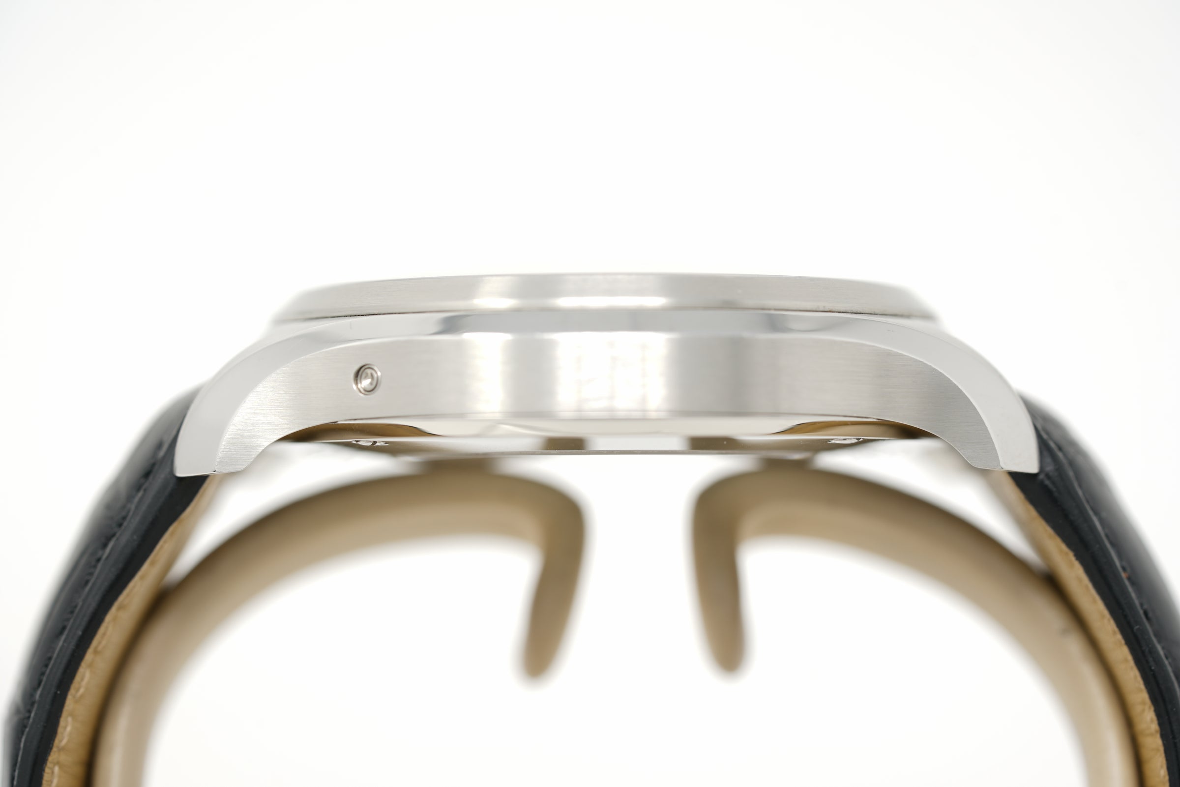 Pre-Owned Baume & Mercier Clifton 10316