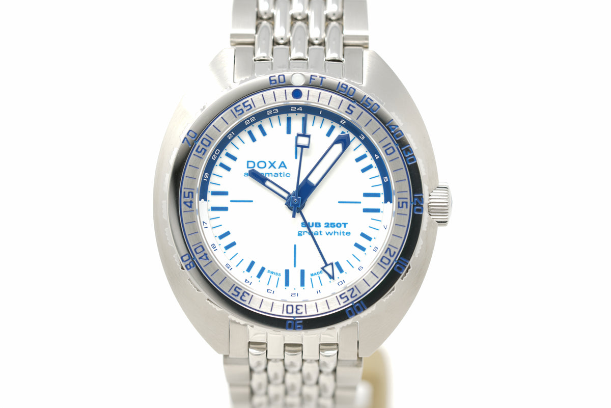 Pre-Owned Doxa SUB 250T GMT 'Great White' Topper Edition 855.10.011.10-SE9