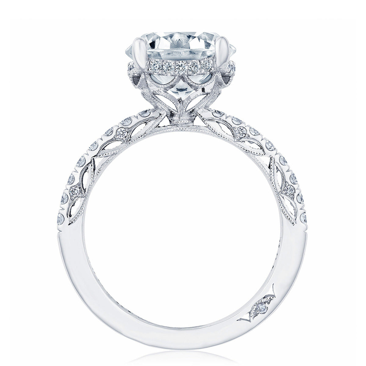 Tacori Dantela Round Solitaire Engagement Ring