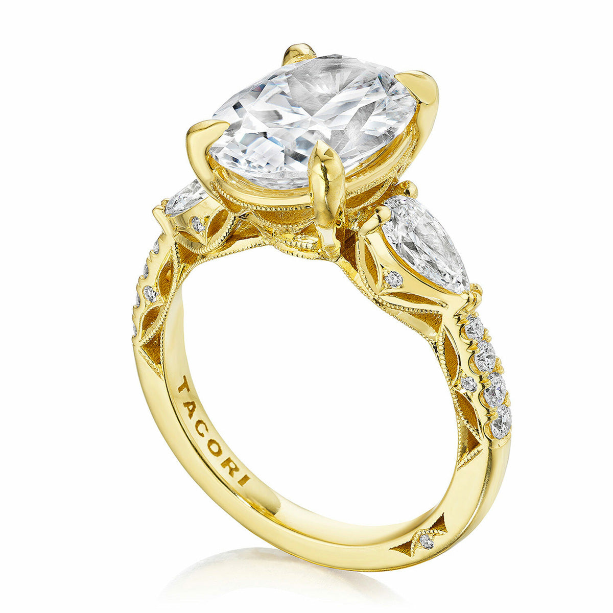 Tacori Dantela Diamond Engagement Ring