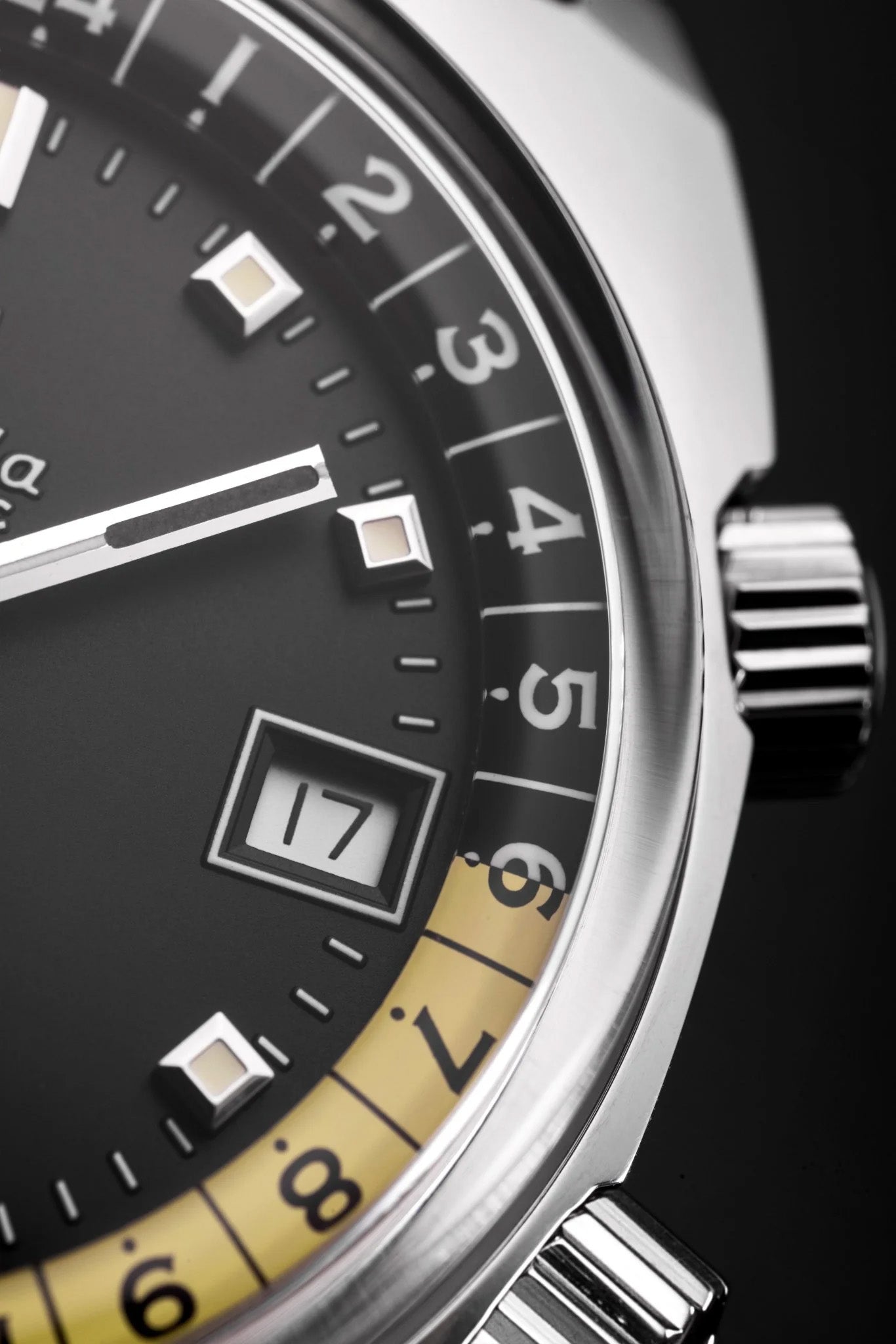 Nivada Grenchen Antarctic GMT Black 32043A10
