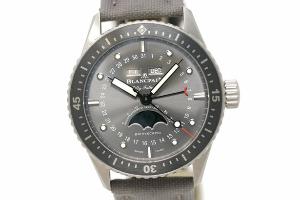 Pre-Owned Blancpain Fifty Fathoms Bathyscaphe Complete Calendar 5054 1210 G52A
