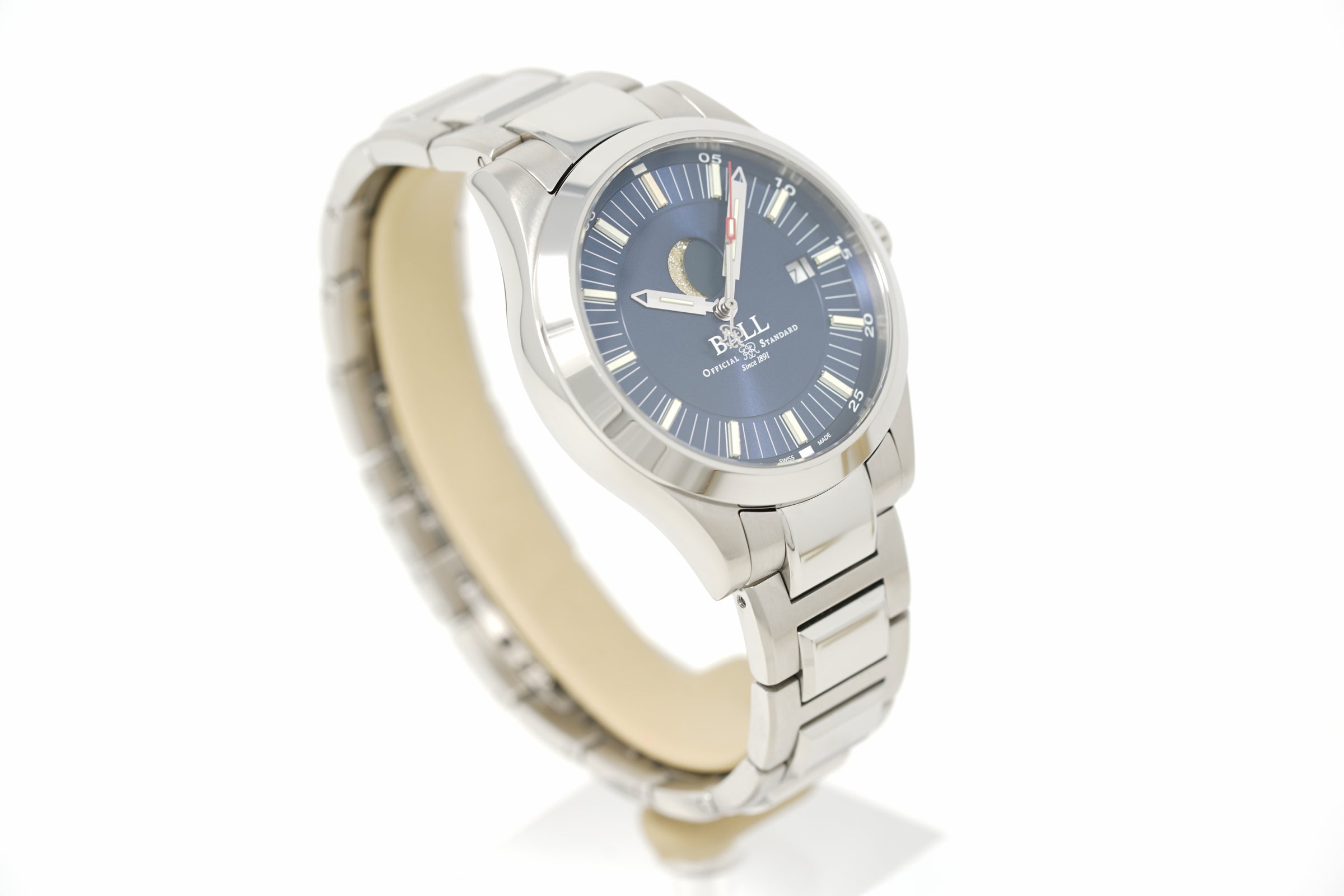 Pre-Owned Ball Engineer II Moon Phase NM2282C-SJ-BE