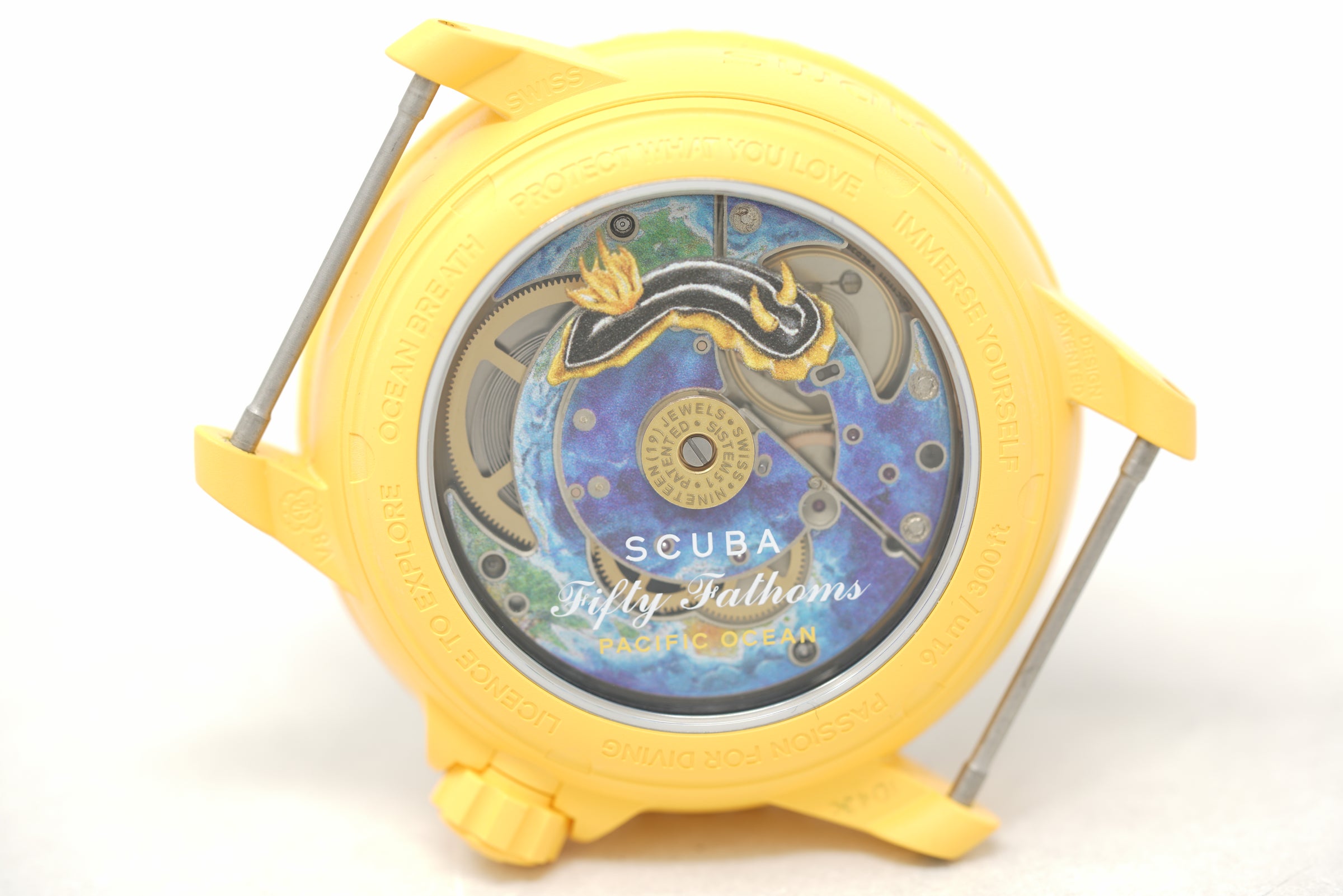 Pre-Owned Swatch x Blancpain Scuba Fifty Fathoms Pacific Ocean SO35P100