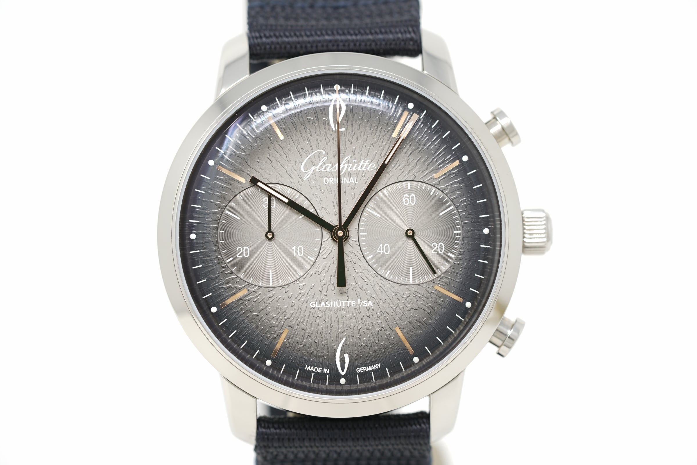 Pre-Owned Glashütte Original Sixties Chronograph Annual Edition 1-39-34-06-22-04