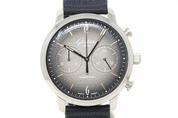 Pre-Owned Glashütte Original Sixties Chronograph Annual Edition 1-39-34-06-22-04