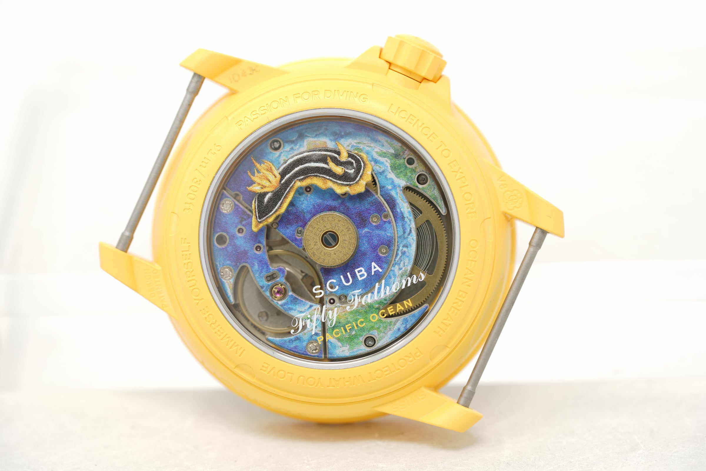 Pre-Owned Swatch x Blancpain Scuba Fifty Fathoms Pacific Ocean SO35P100