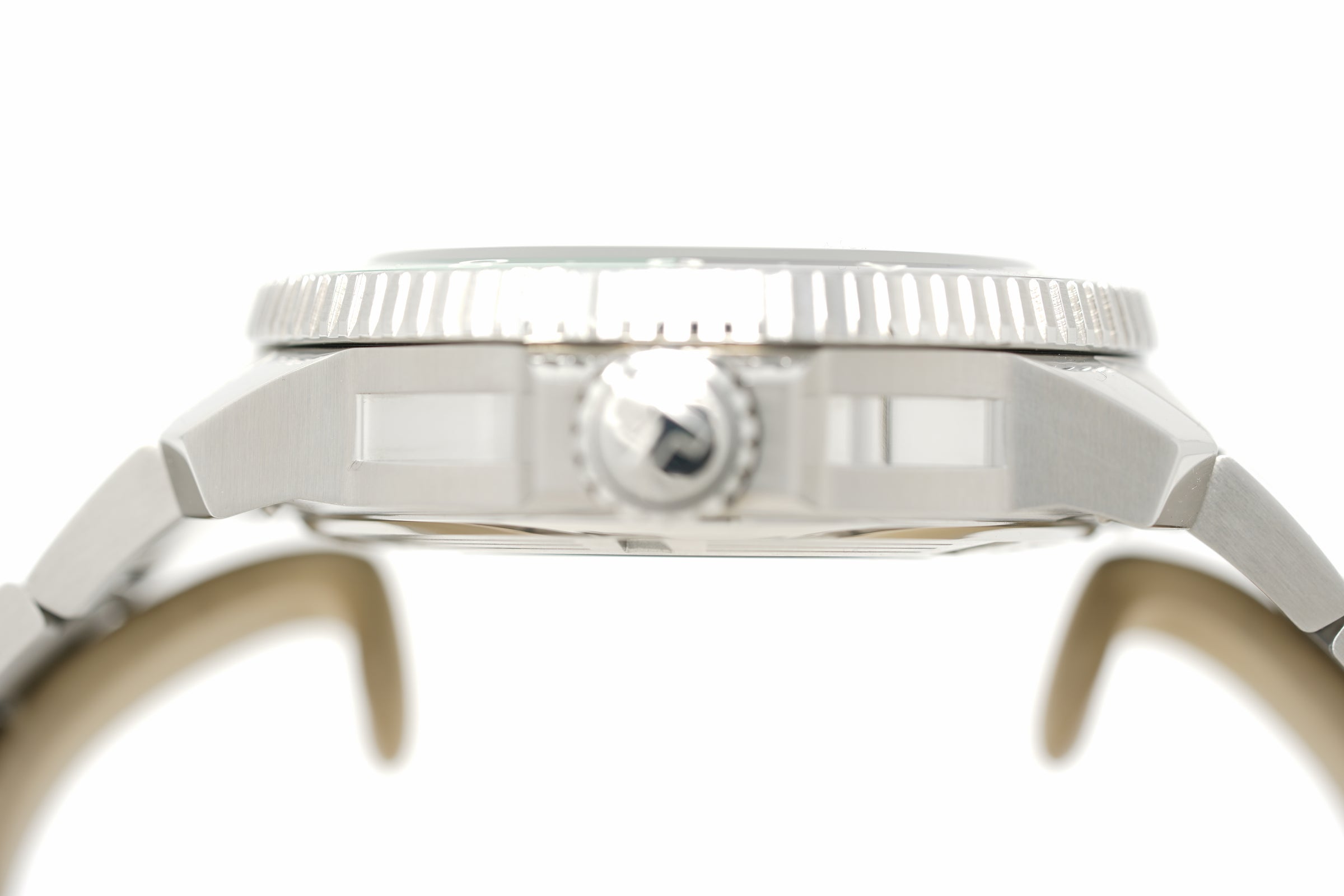 Pre-Owned Tissot Seastar 1000 T1204291105101