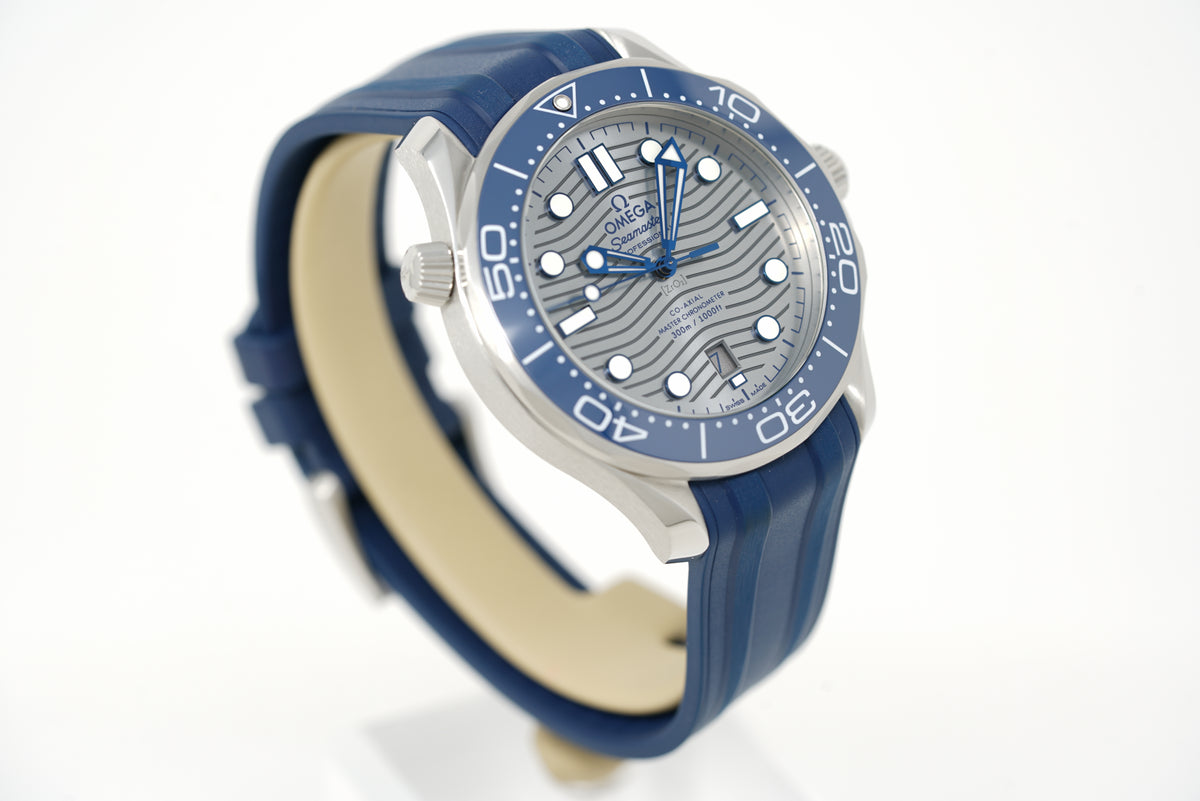 Pre-Owned Omega Seamaster Diver 300M 210.32.42.20.06.001