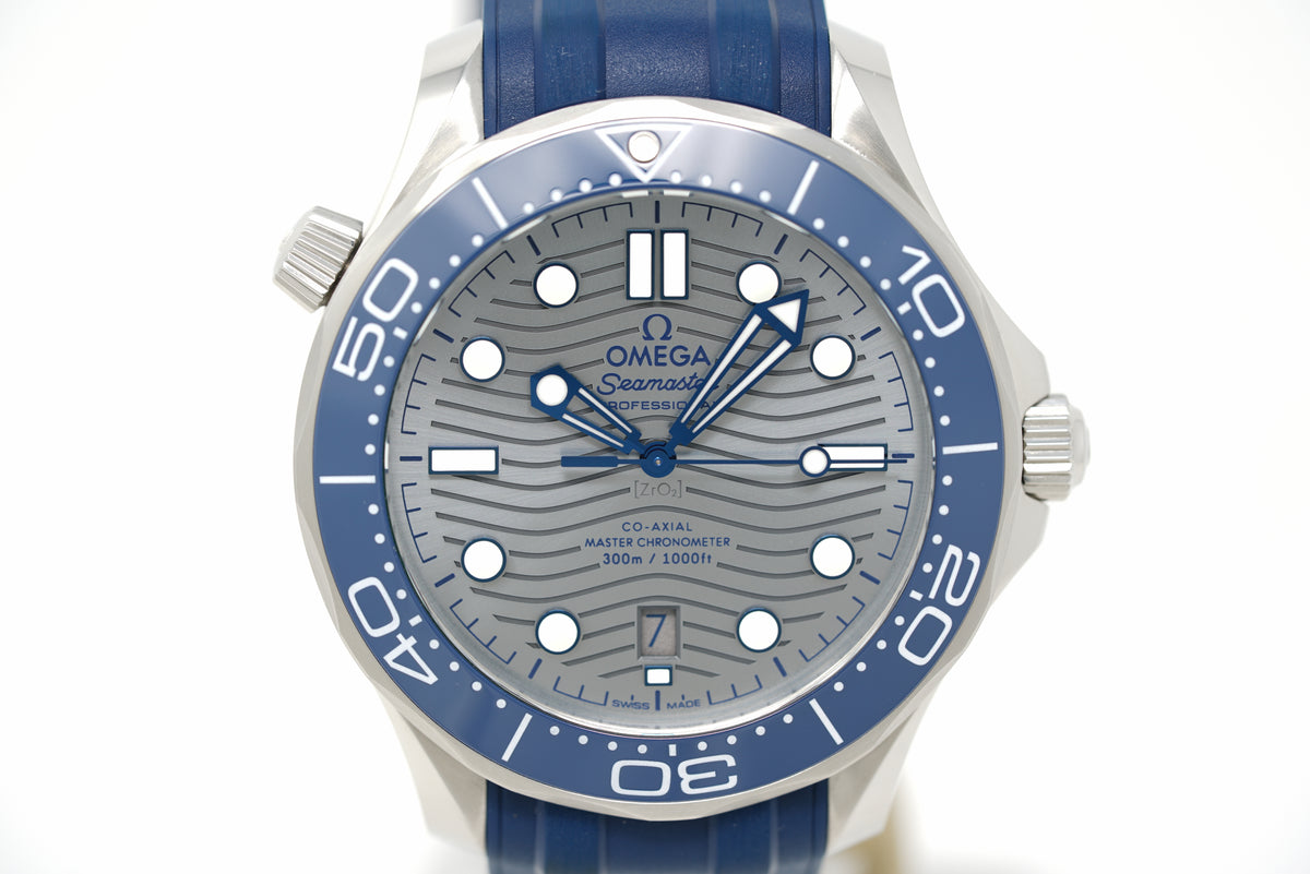 Pre-Owned Omega Seamaster Diver 300M 210.32.42.20.06.001