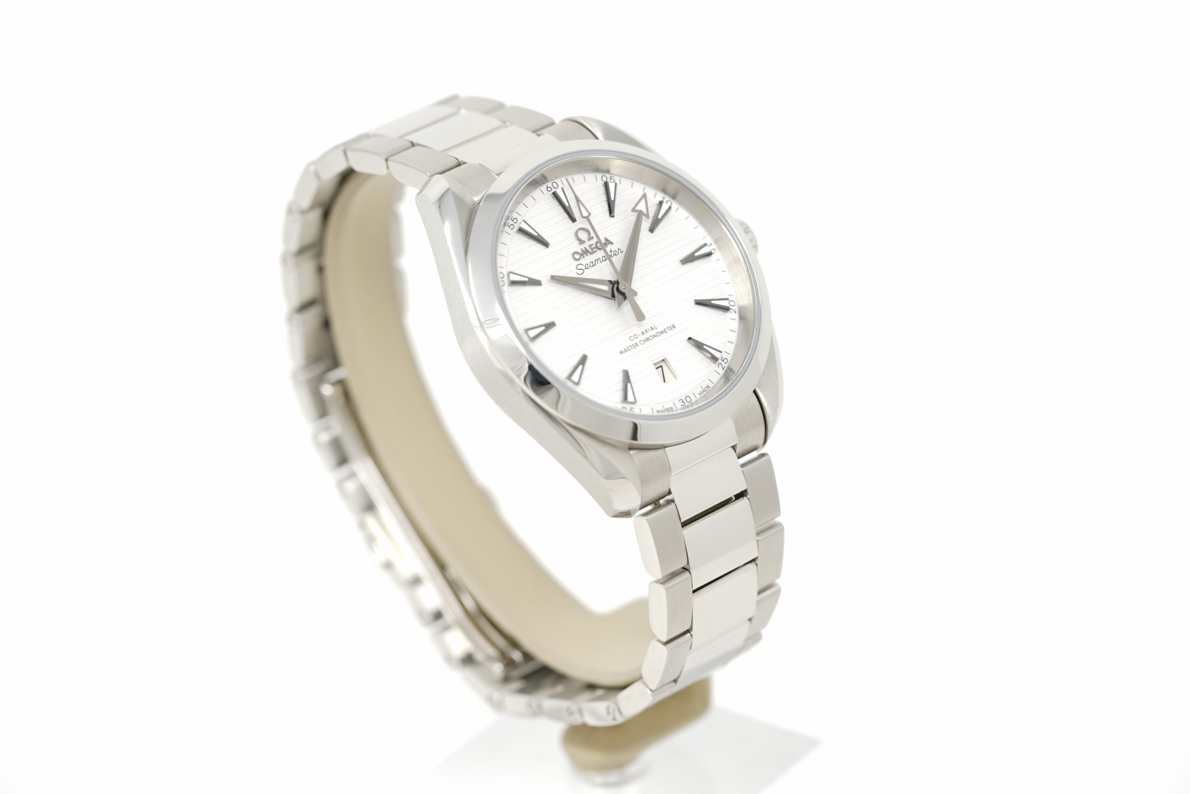 Pre-Owned Omega Seamaster Aqua Terra 220.10.38.20.02.001