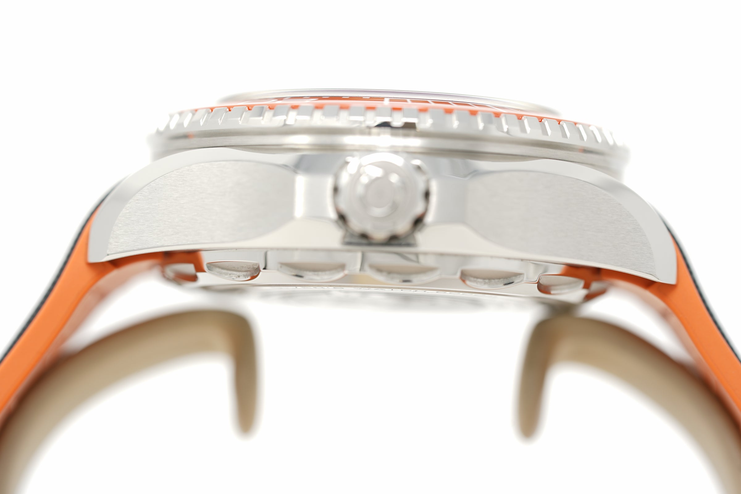 Pre-Owned Omega Seamaster Planet Ocean Ultra Deep 215.32.46.21.06.001