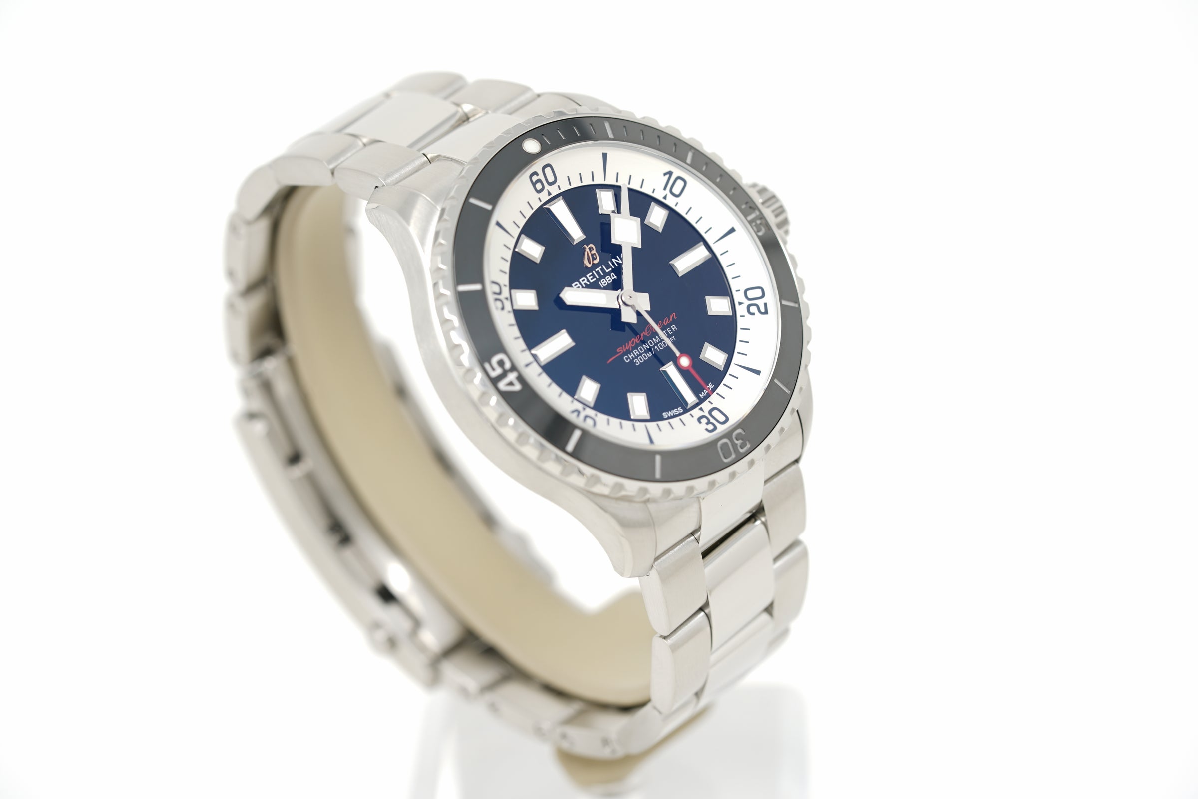 Pre-Owned Breitling Superocean Automatic 42 A17375211B1A1