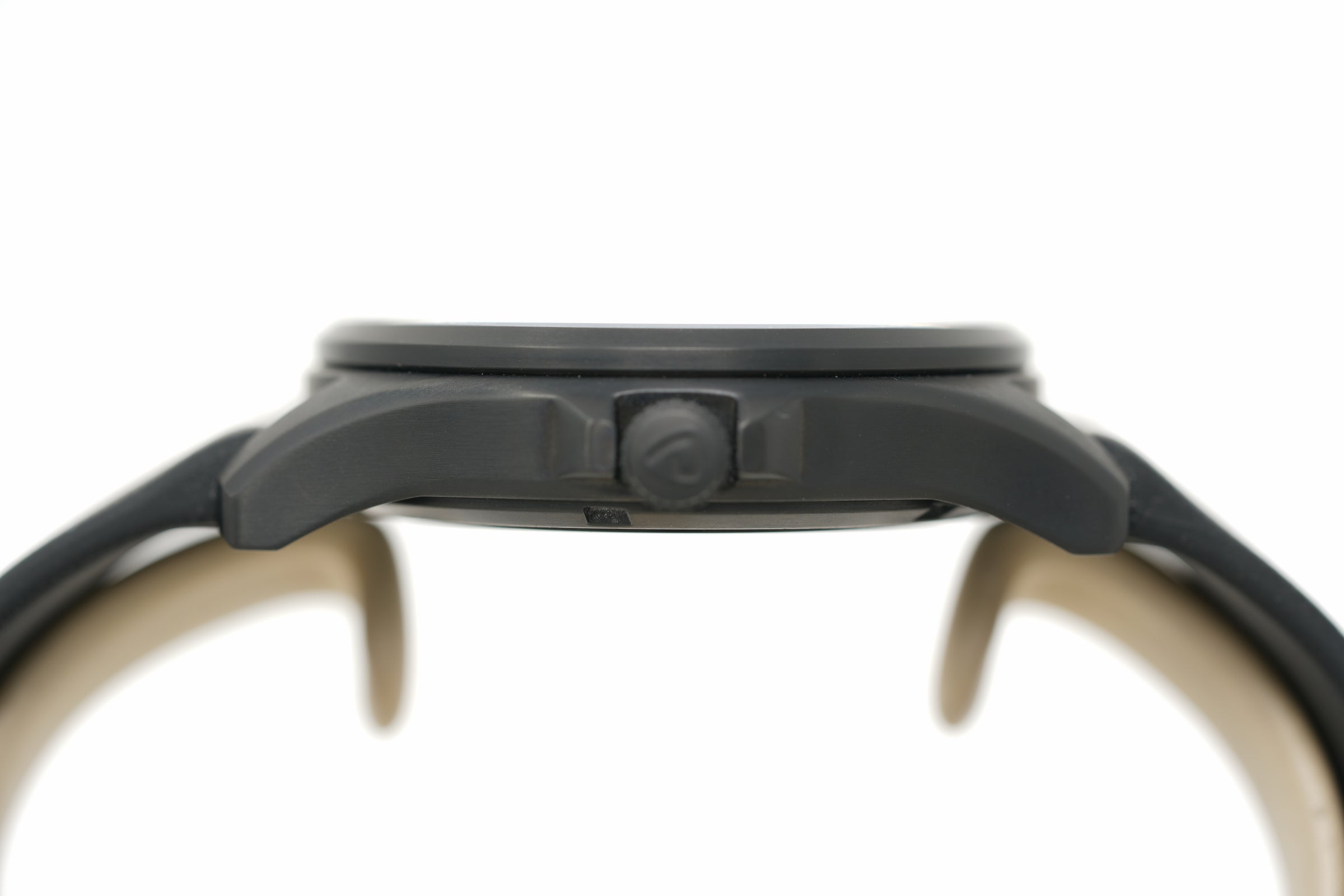 Pre-Owned ProTek Titanium Field PT3002