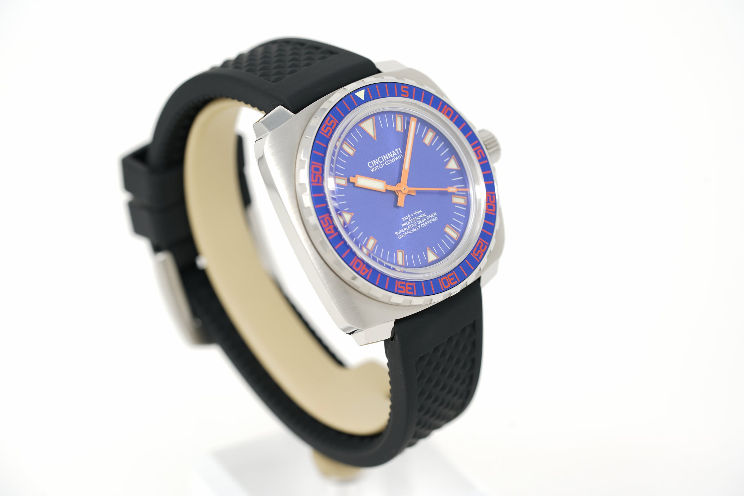 Pre-Owned Cincinnati Watch Company Desk Diver Professional Electric Blue