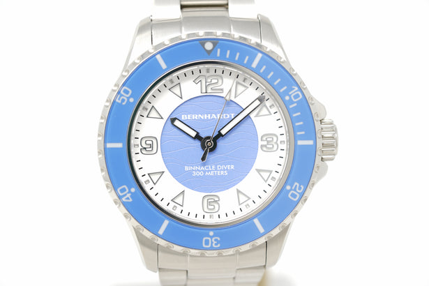 Pre-Owned Bernhardt Binnacle Diver Atlantic Swell