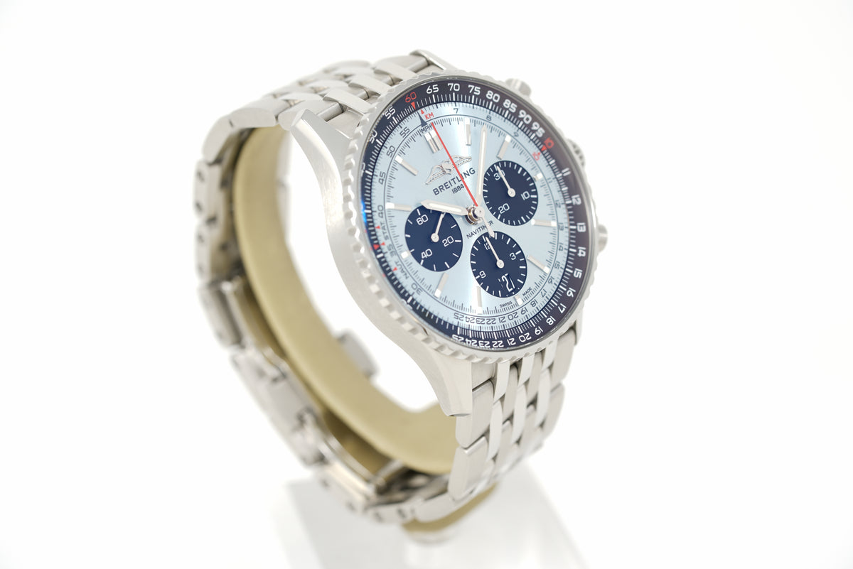 Pre-Owned Breitling Navitimer B01 Chronograph 43 AB0138241C1A1