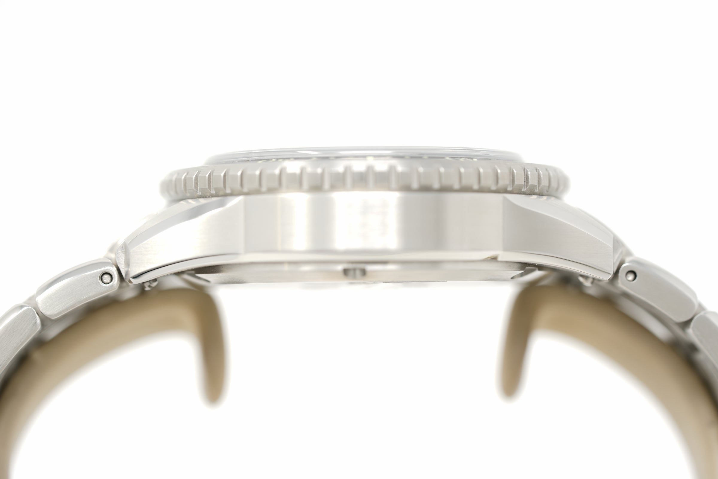 Pre-Owned Zelos Mako 300m Diver 'Midnight Blue'