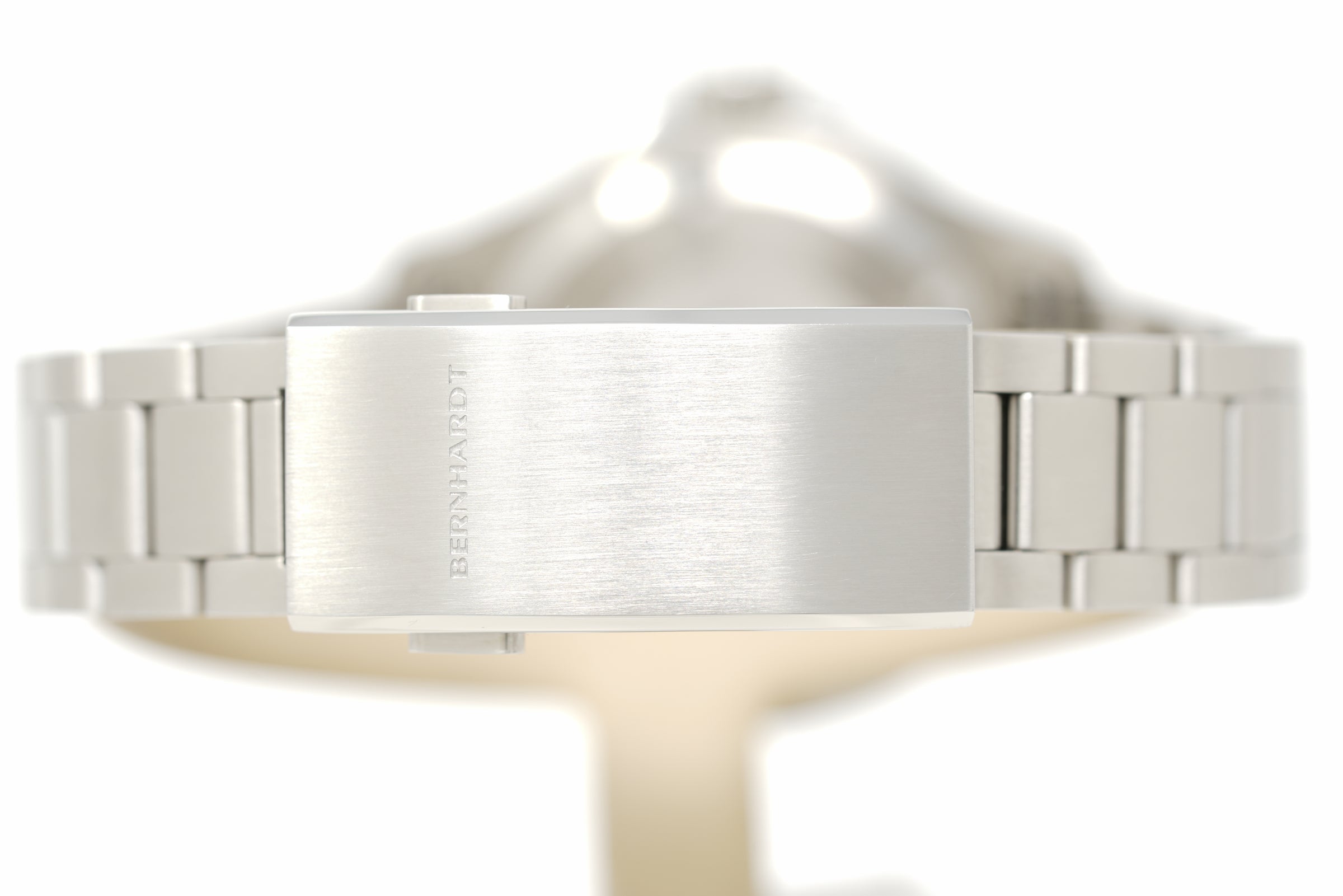Pre-Owned Bernhardt Binnacle Diver Atlantic Swell