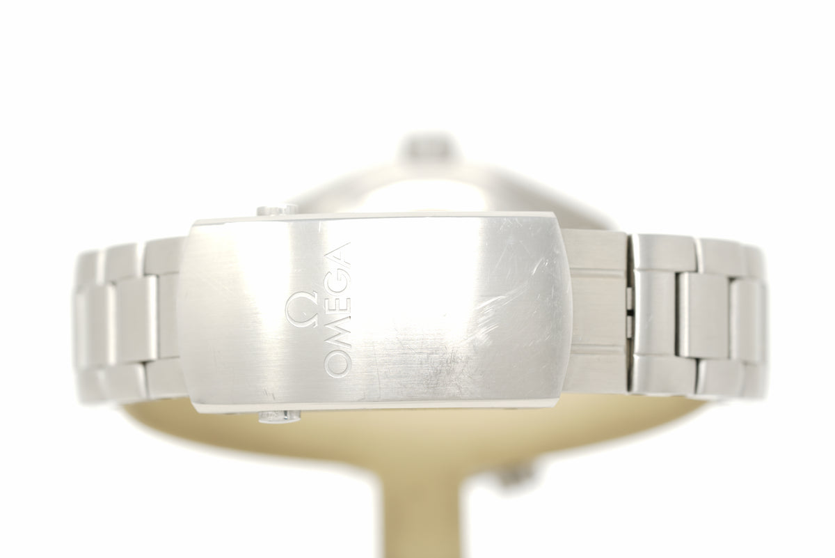 Pre-Owned Omega Seamaster Planet Ocean 215.32.44.21.01.002