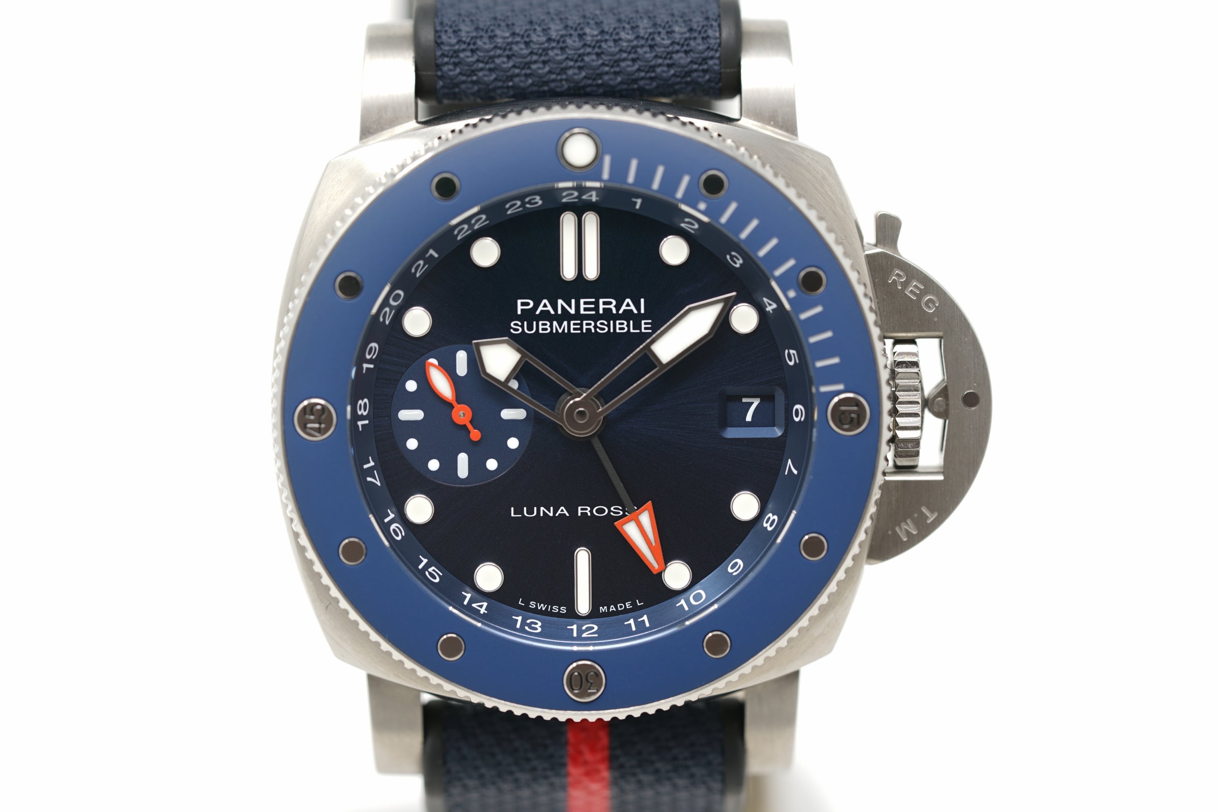 Pre-Owned Panerai Submersible GMT Luna Rossa PAM01507 AA Series
