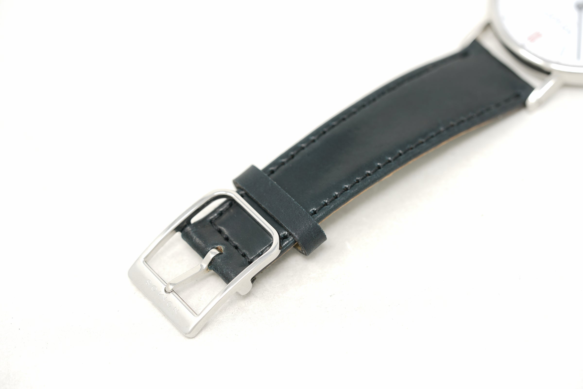 Pre-Owned Nomos Glashütte Ludwig Neomatik Doctors Without Borders 282.S2