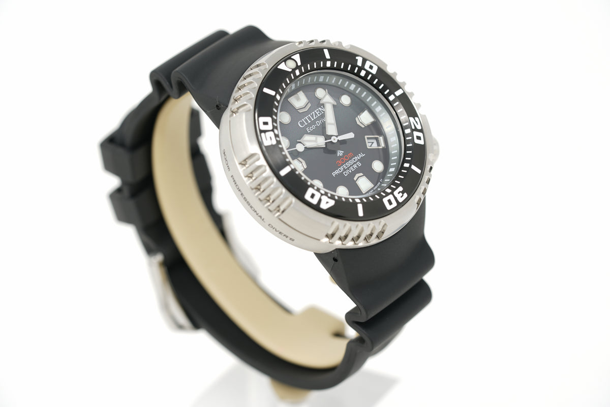 Pre-Owned Citizen Promaster Marine Professional Diver BN1024-01E