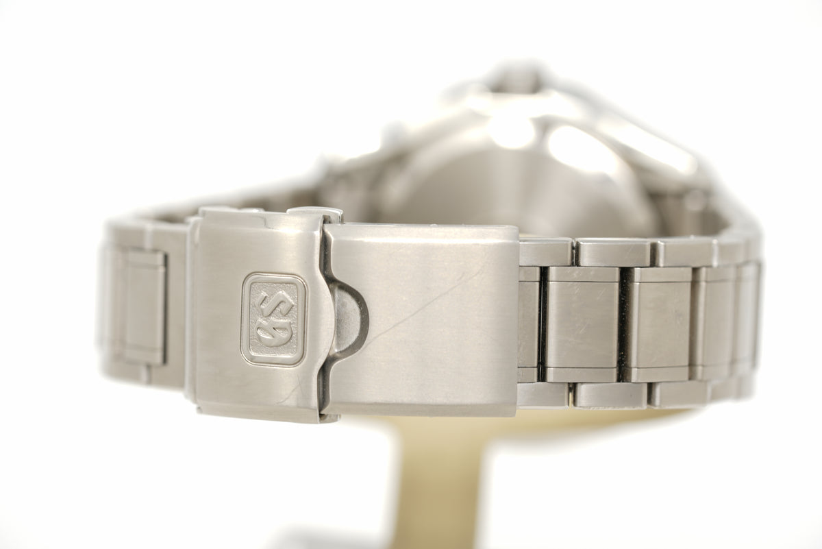 Pre-Owned Grand Seiko Evolution 9 Diver Spring Drive 5 Days SLGA015