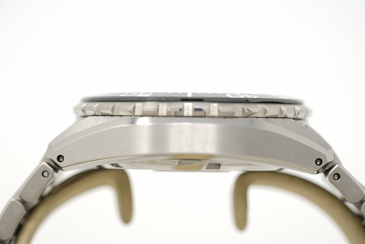 Pre-Owned Grand Seiko Evolution 9 Diver Spring Drive 5 Days SLGA015