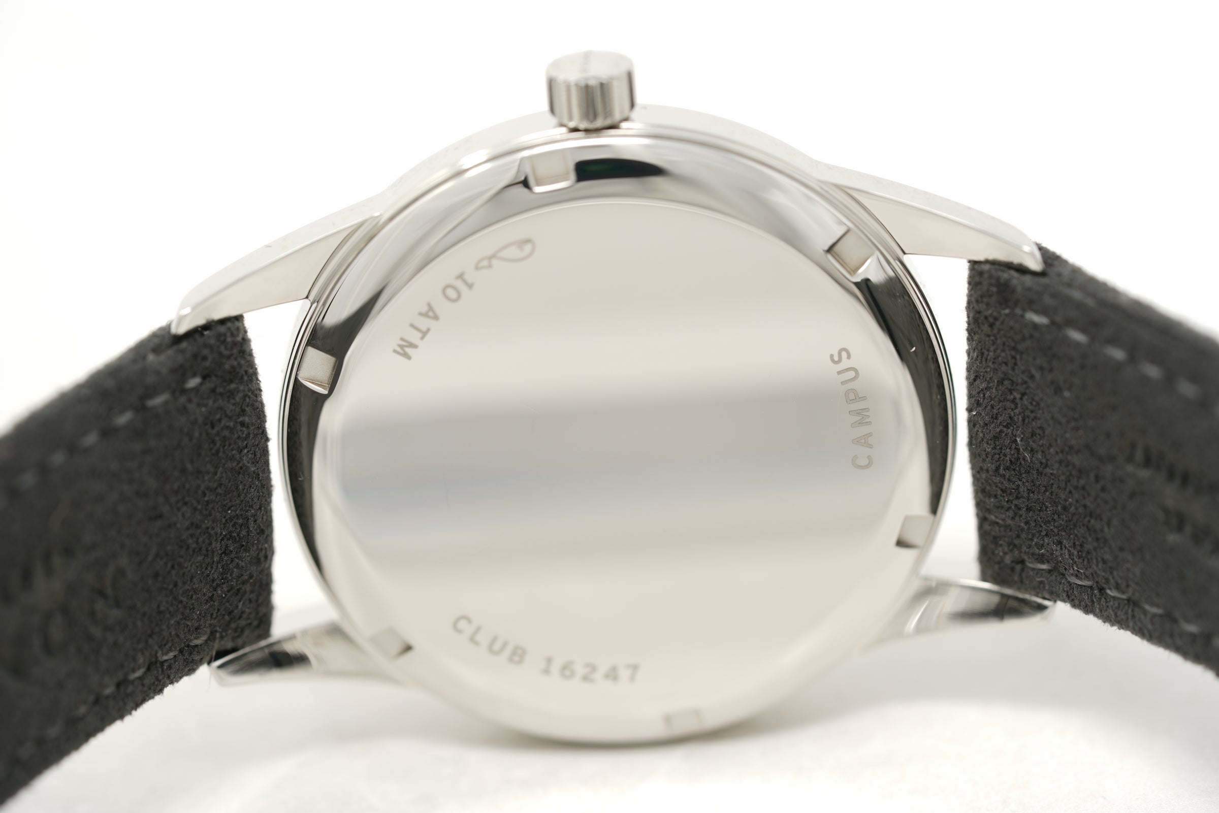 Pre-Owned Nomos Glashütte Club Campus 38 Night 736