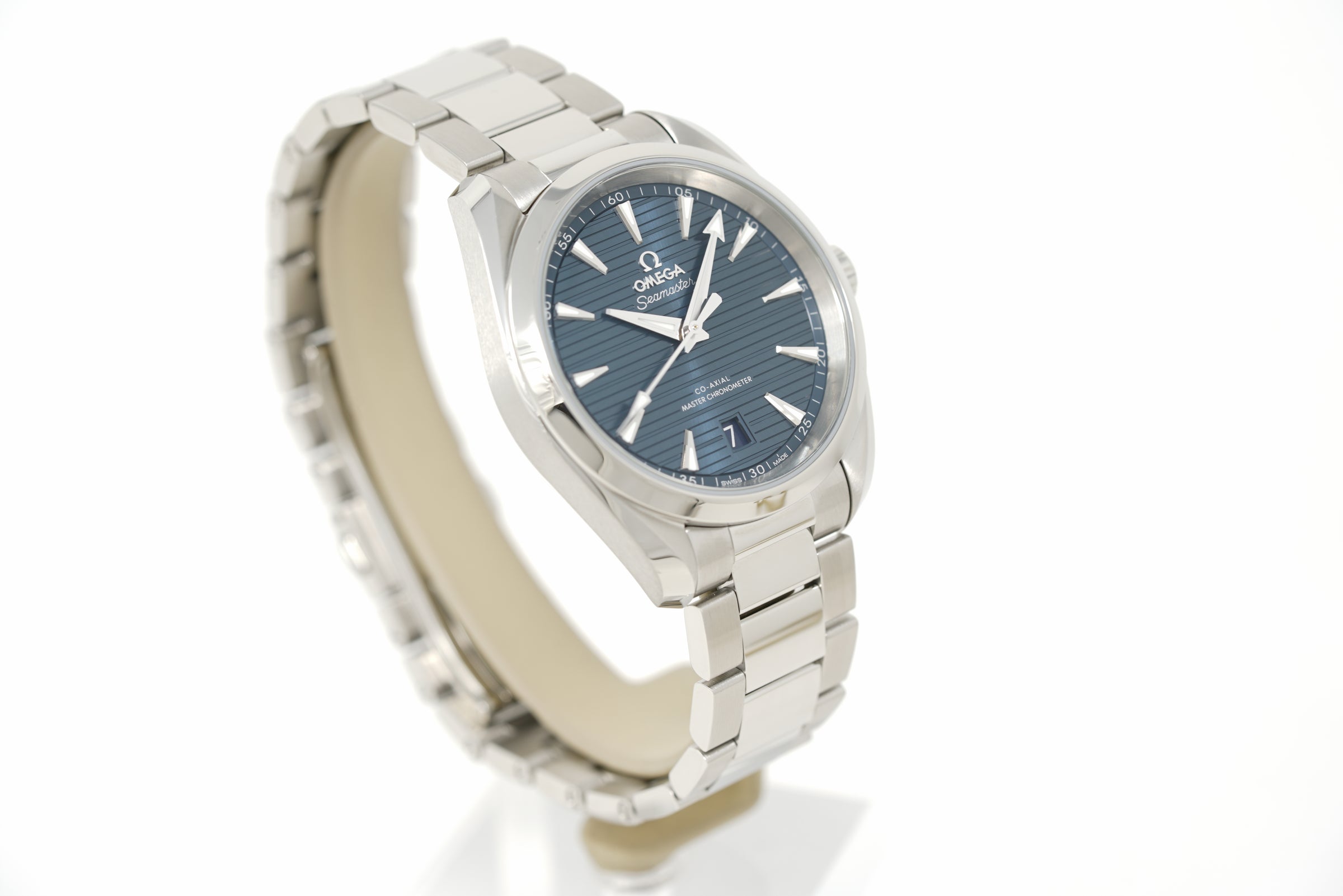 Pre-Owned Omega Seamaster Aqua Terra 220.10.38.20.03.001