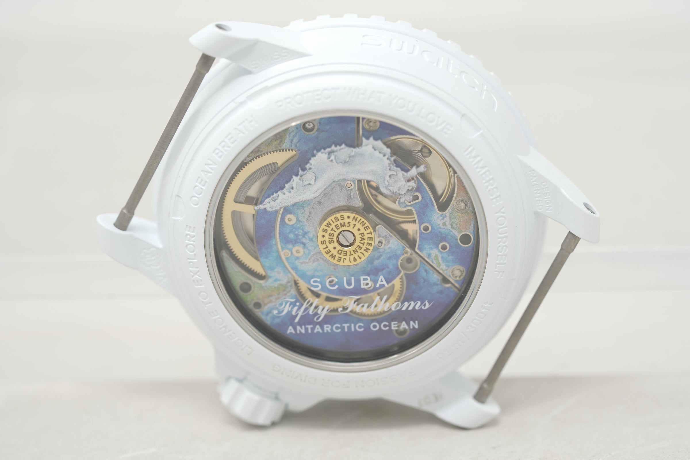 Pre-Owned Swatch x Blancpain Scuba Fifty Fathoms Antarctic Ocean SO35S100