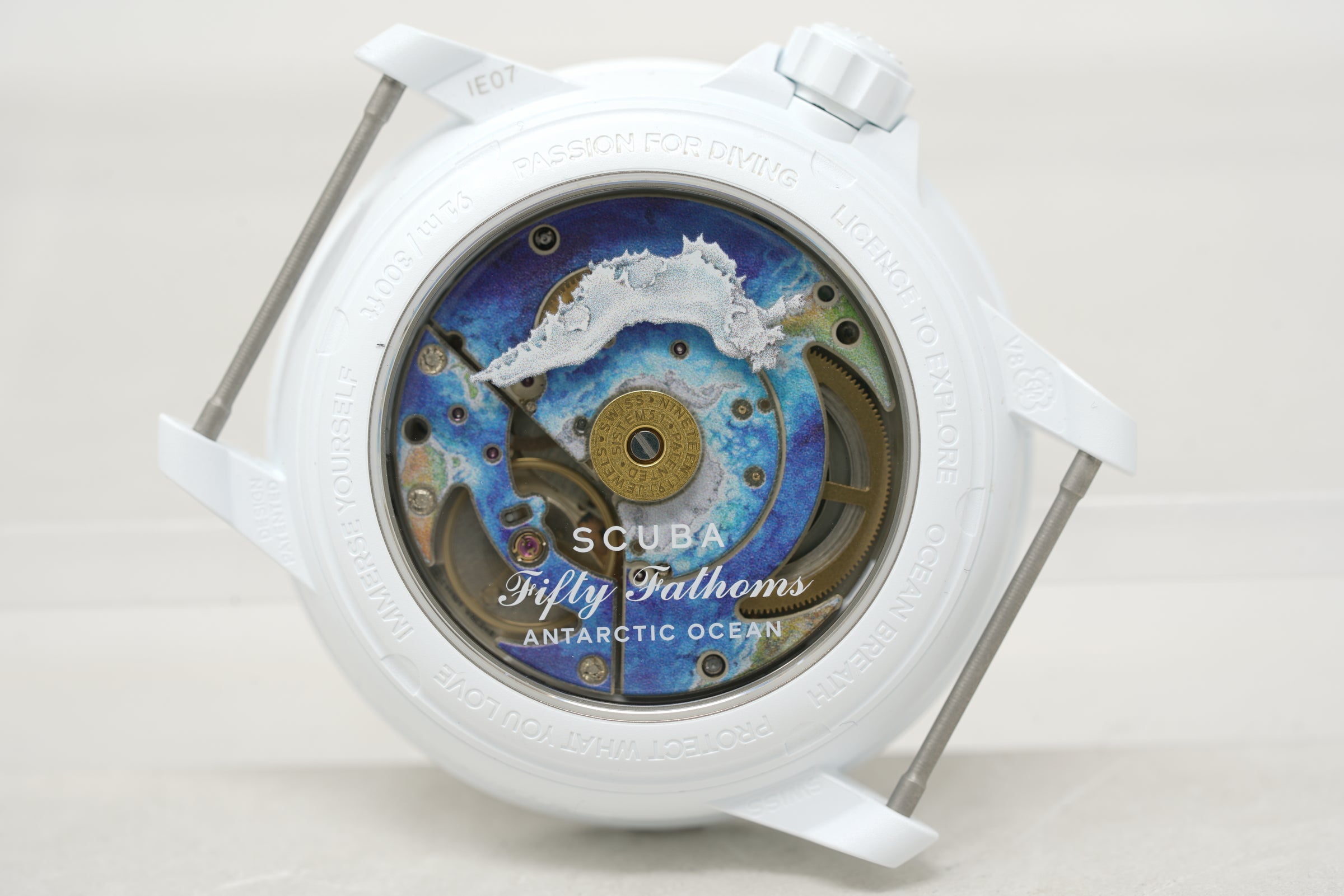Pre-Owned Swatch x Blancpain Scuba Fifty Fathoms Antarctic Ocean SO35S100
