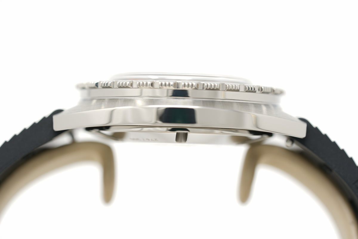 Pre-Owned Doxa SUB 300 Ti5 Clive Cussler LE 823.50.121.20-SE14
