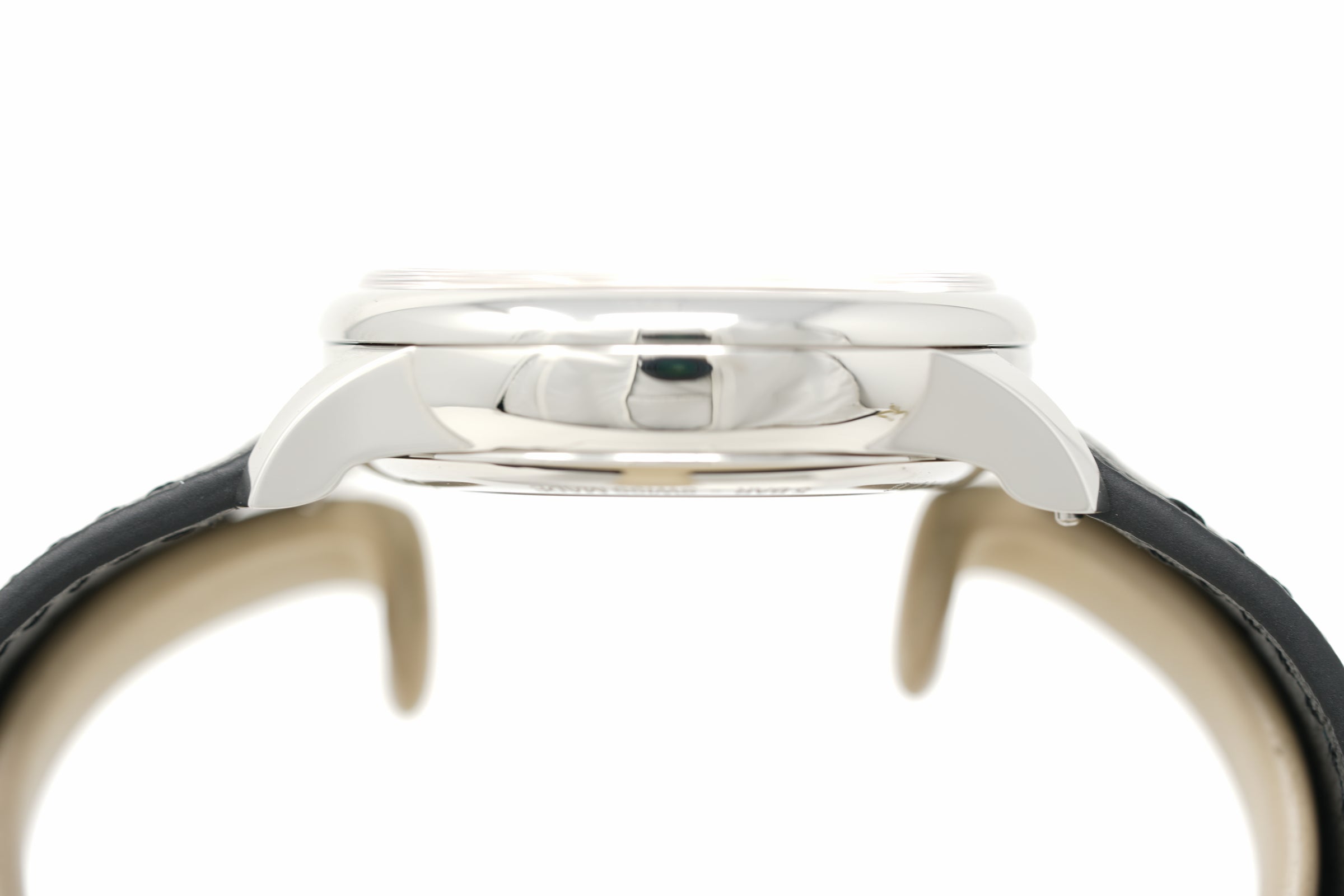 Pre-Owned Louis Erard x The Horophile Metropolis La Petite Seconde Salmon 34248AA64.BVA150
