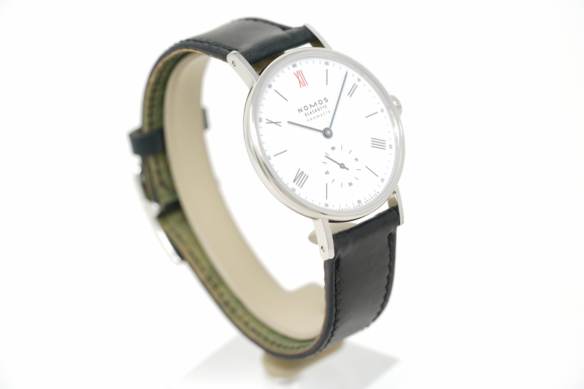 Pre-Owned Nomos Glashütte Ludwig Neomatik Doctors Without Borders 282.S2