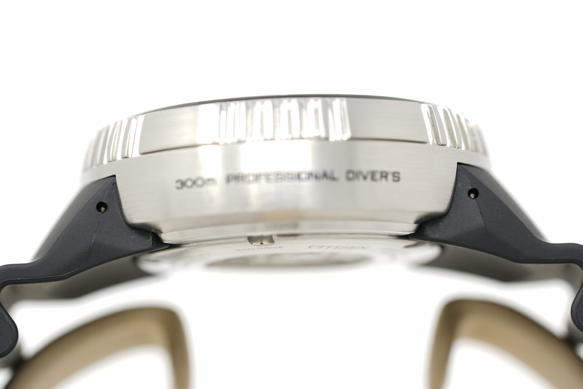 Pre-Owned Citizen Promaster Marine Professional Diver BN1024-01E