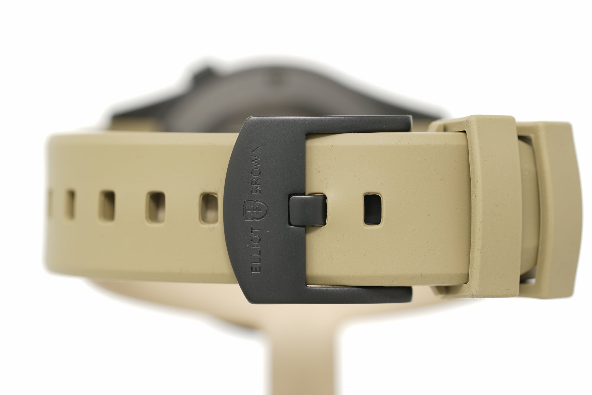 Pre-Owned Elliot Brown Holton NIVO