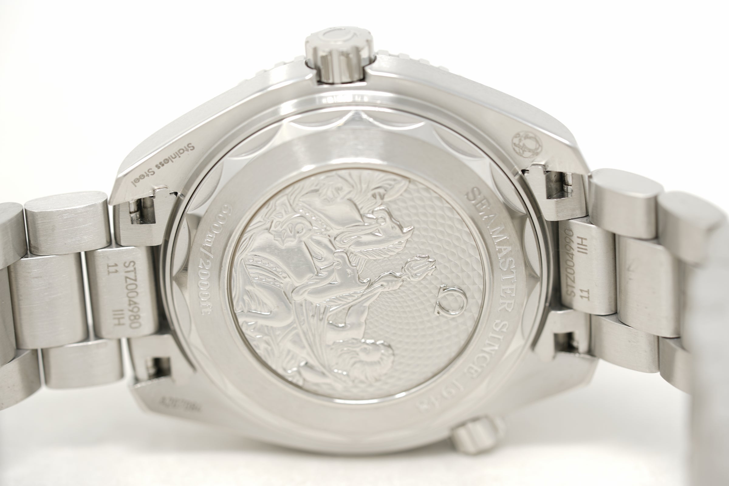 Pre-Owned Omega Seamaster Planet Ocean Summer Blue 215.30.40.20.03.002