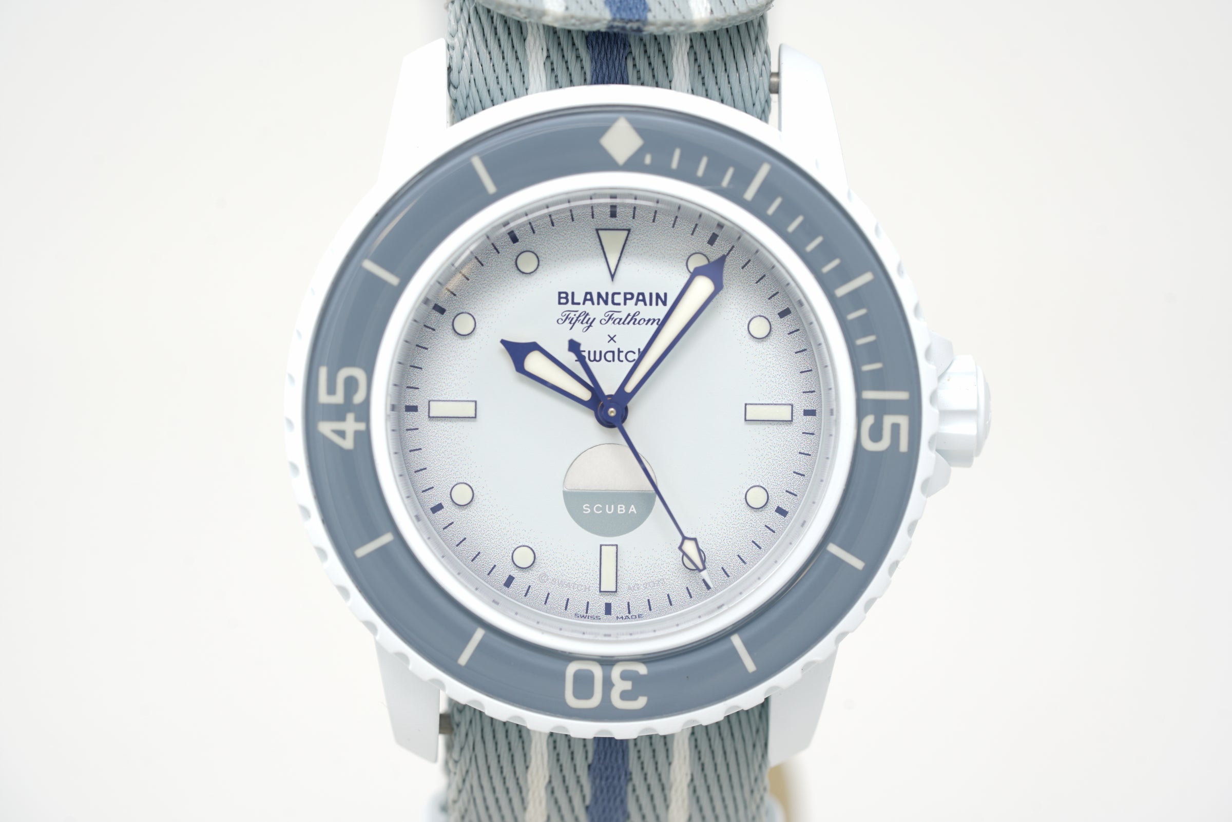 Pre-Owned Swatch x Blancpain Scuba Fifty Fathoms Antarctic Ocean SO35S100