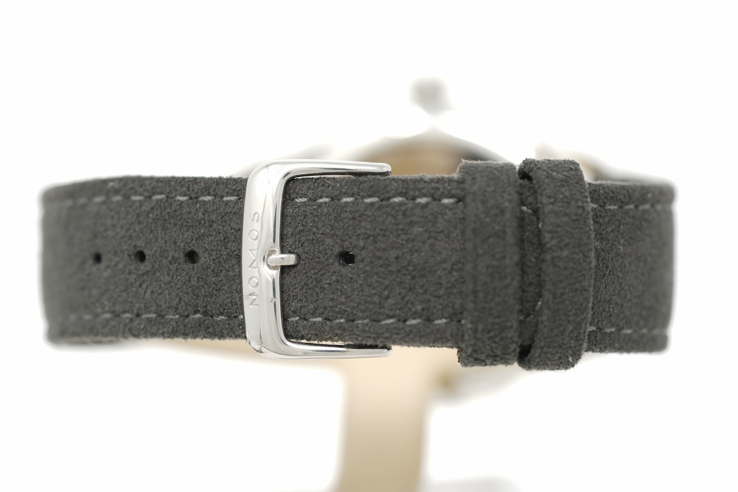 Pre-Owned Nomos Glashütte Club Campus 38 Night 736