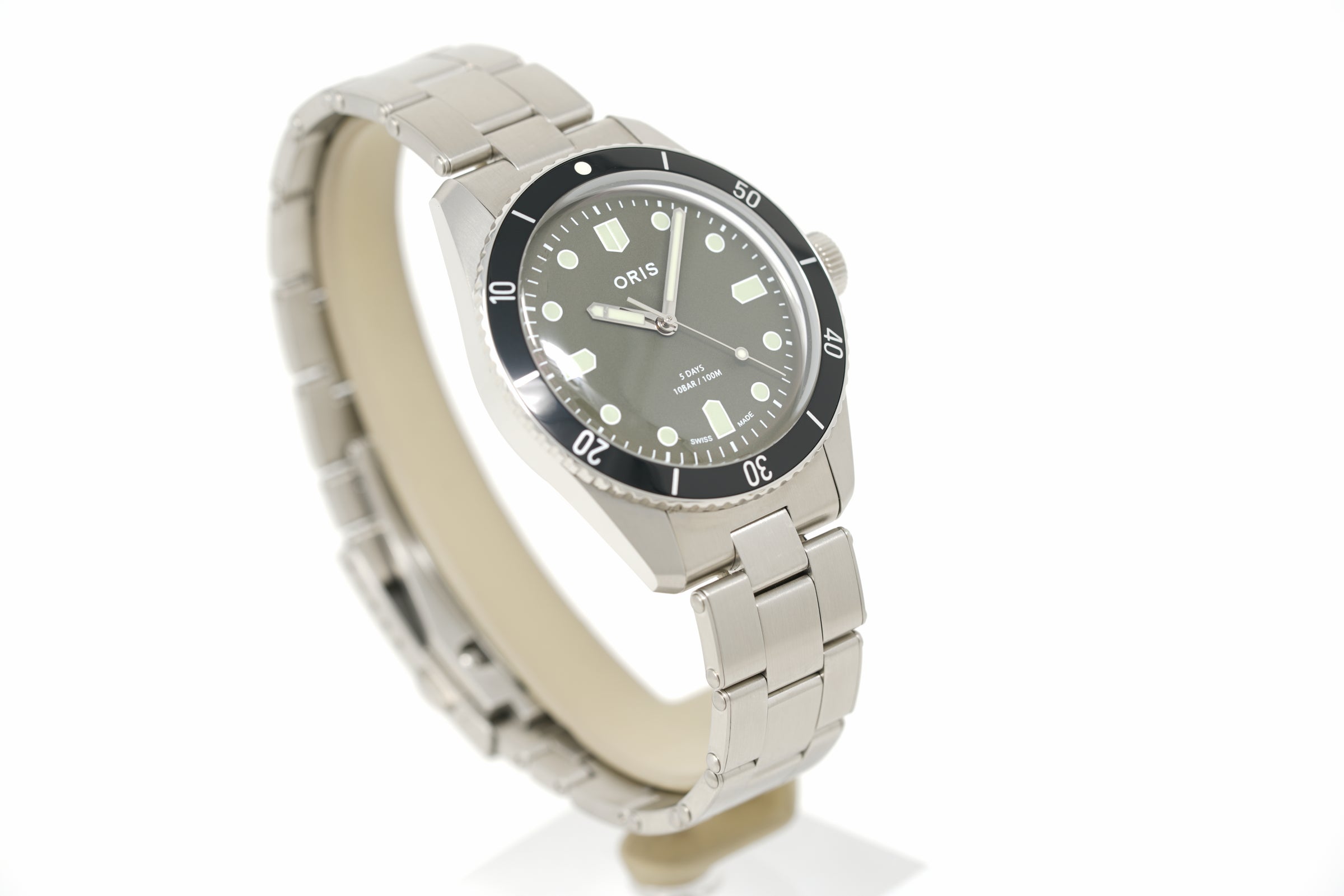 Pre-Owned Oris X Hodinkee Calibre 400 Limited 01 400 7774 4087-Set
