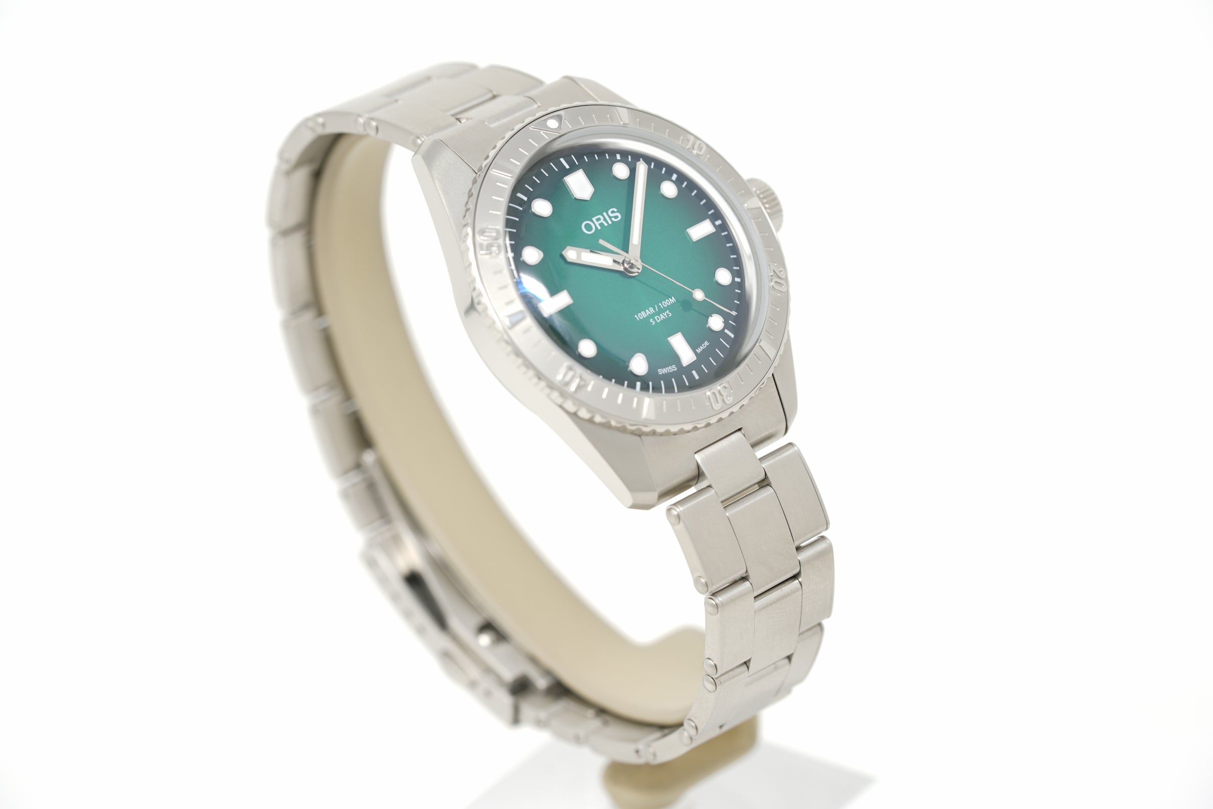 Pre-Owned Oris Divers Sixty-Five Calibre 400 01 400 7774 4057-07 8 19 18