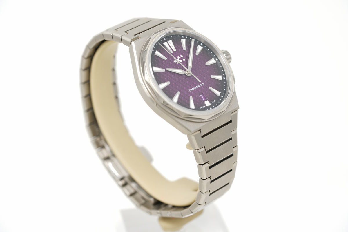 Pre-Owned Christopher Ward C12 The Twelve (Ti) Nebula Purple COSC C12-40ADC1-T00P0
