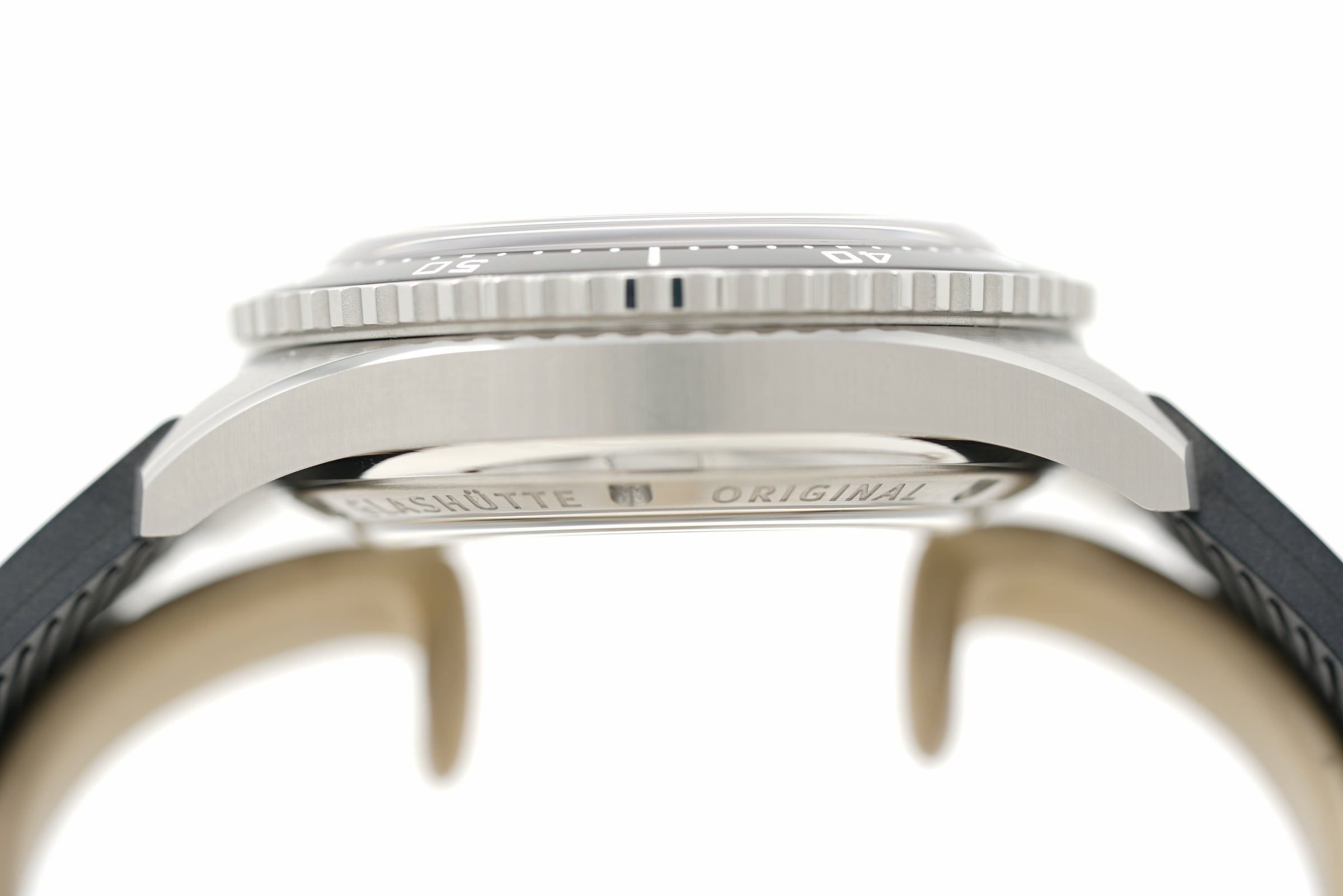 Pre-Owned Glashütte Original SeaQ Panorama Date 1-36-13-01-80-33